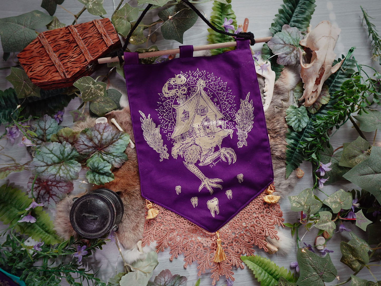 Golden Fantasy Baba Yaga's Hut Bigger Banners