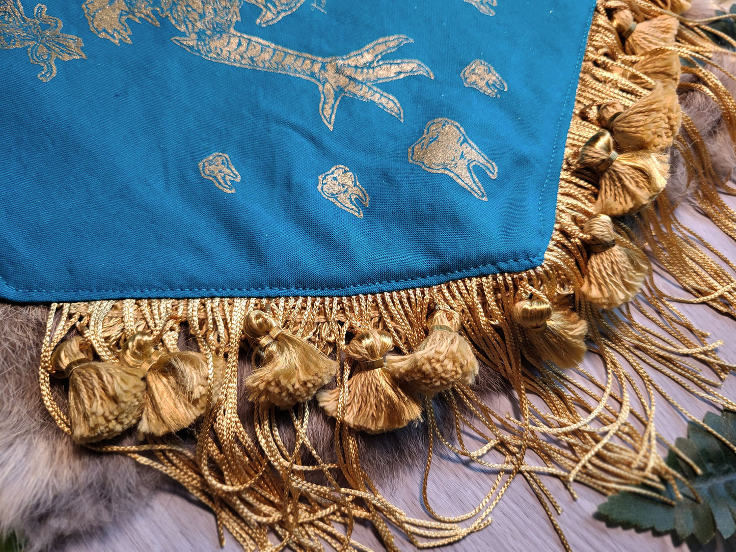 Golden Fantasy Baba Yaga's Hut Bigger Banners