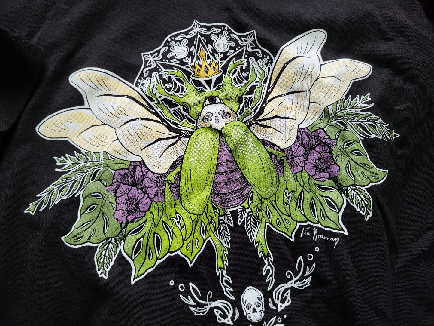 Necro Beetle King Black Women's Tank Top