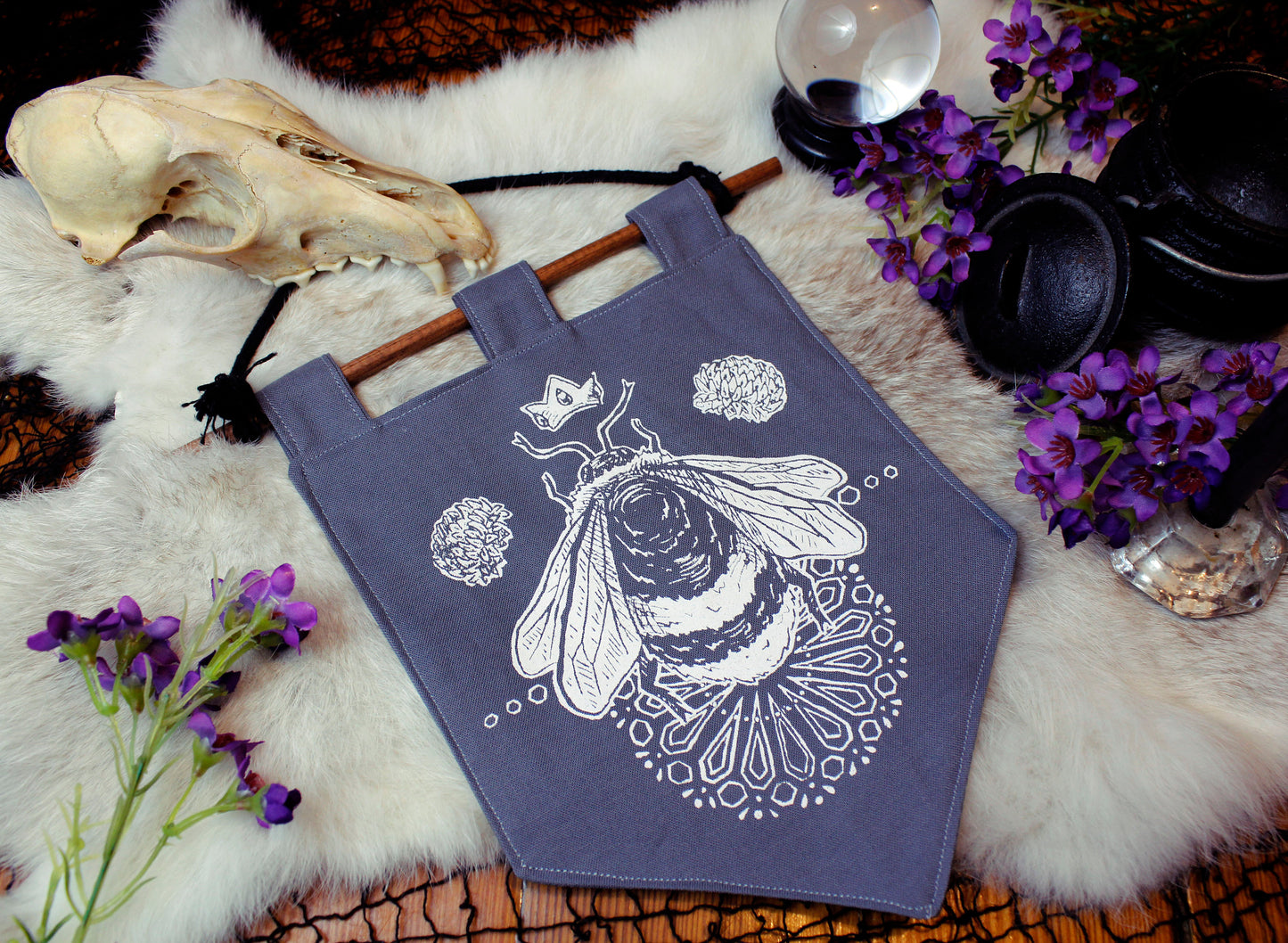 Queen Bee Bitty Banner
