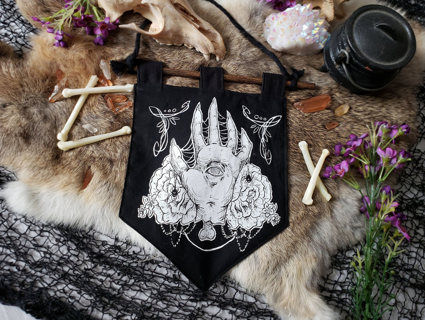 Hand of Fate Bitty Banner