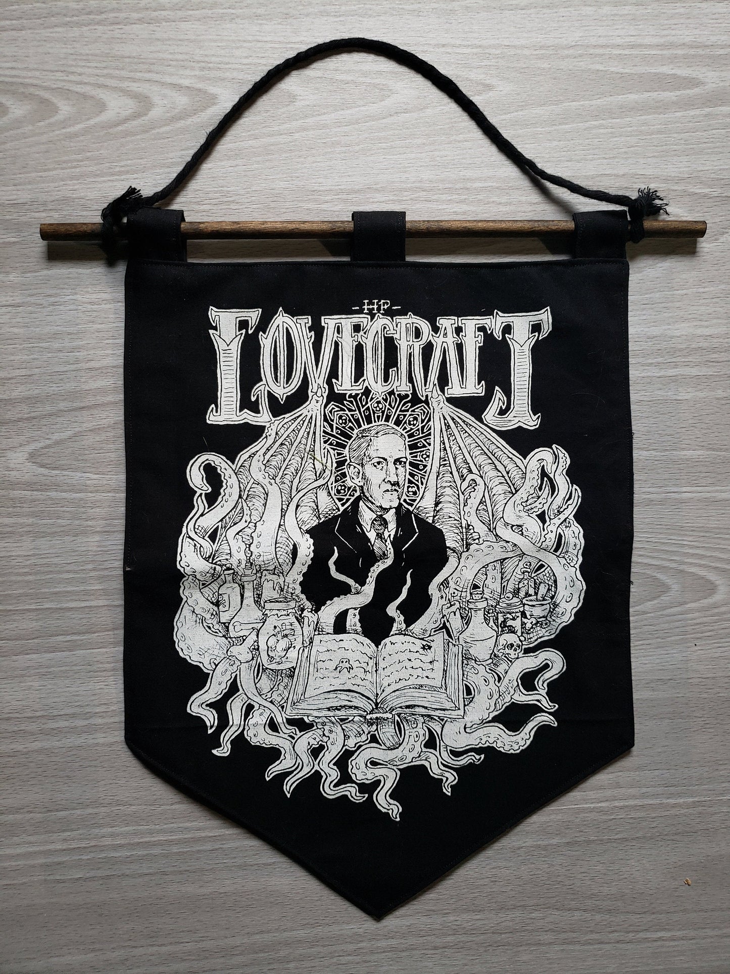 HP Lovecraft Monster Portrait and Cthulhu Banner Set