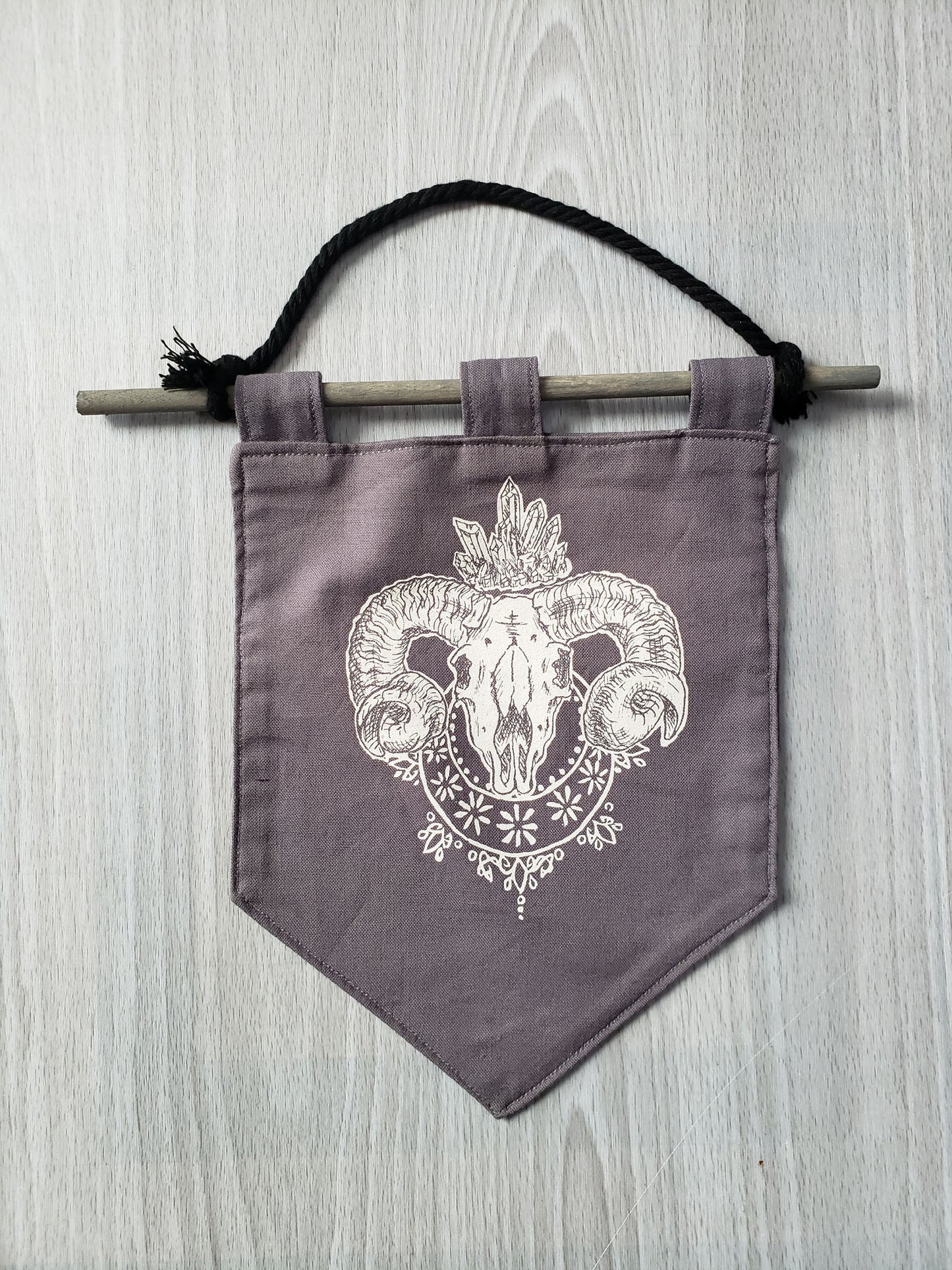 Ram Skull Bitty Banner