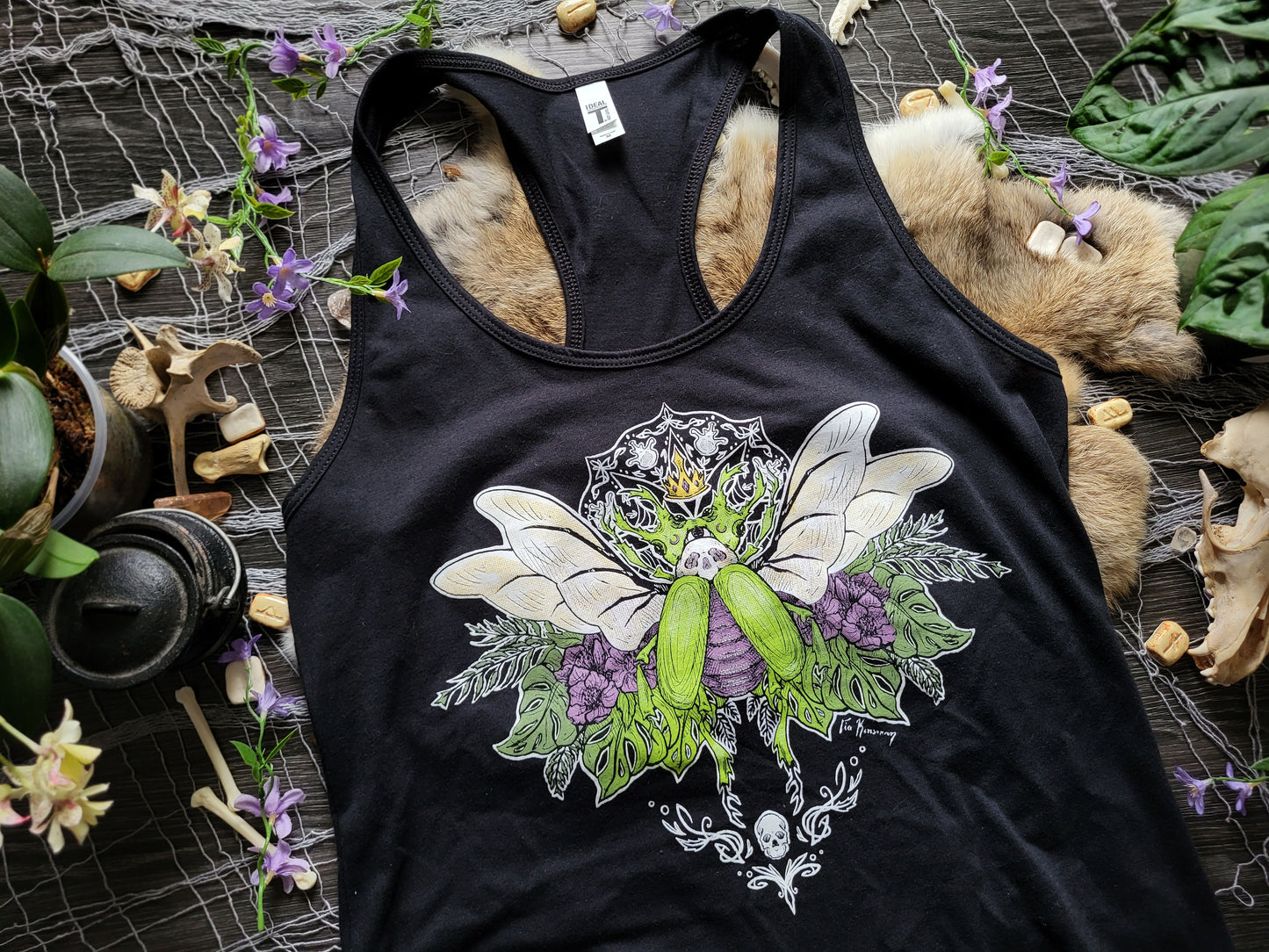 Necro Beetle King Black Women's Tank Top