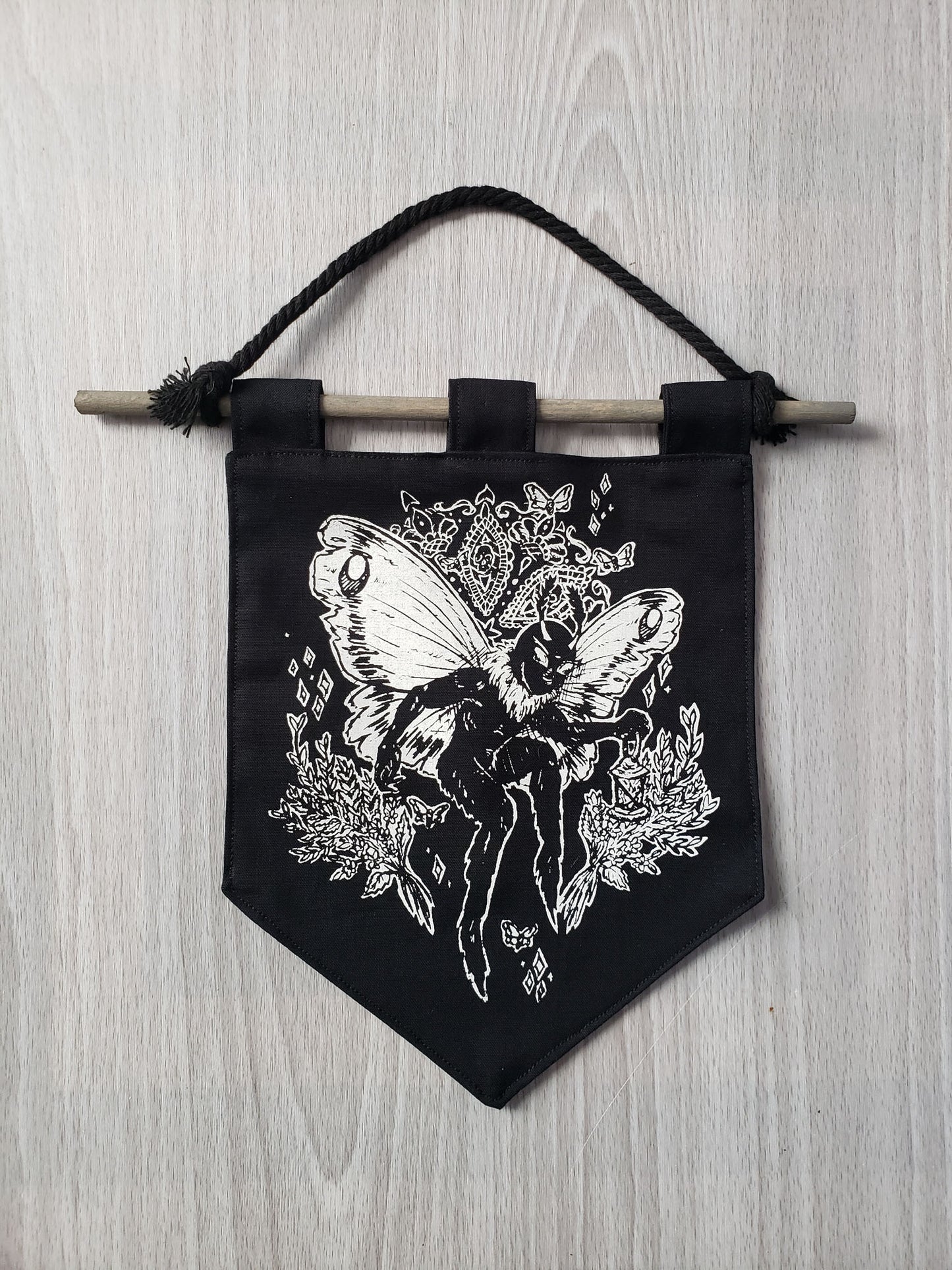 Mothman Bitty Banner